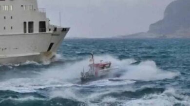 العاصفة-“مارتا”-تشل-الملاحة-بين-المغرب-وإسبانيا