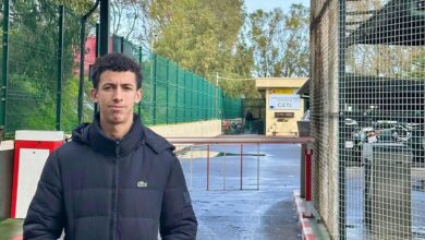 سباحة-نحو-الحلم.-لاعب-مغربي-شاب-يصل-للمدينة-المحتلة-بحثًا-عن-الاحتراف