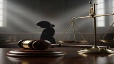 ضواحي-مراكش.-شكاية-قاصر-(15-سنة)-تضع-أباها-خلف-القضبان