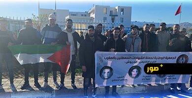 حاملو-الشهادات-بالدريوش-يصعدون-ميدانيا-أمام-عمالة-الإقليم-للمطالبة-بالشغل