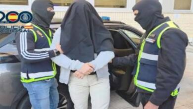 مداهمة-أمنية-بمليلية-تنتهي-باعتقال-شخص-للاشتباه-في-صلاته-بالتطرف