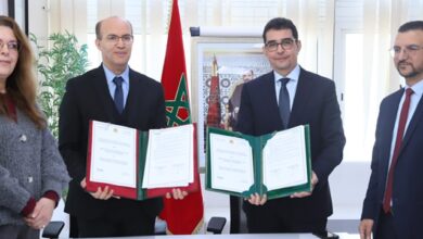 توقيع-بروتوكول-اتفاق-بين-الوكالة-المغربية-للأدوية-والمنتجات-الصحية-والوكالة-الوطنية-لتقنين-الأنشطة-المتعلقة-بالقنب-الهندي-بشأن-مساطر-تسجيل-المنتجات-الصحية-القائمة-على-القنب-الهندي