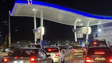 ارتفاع-أسعار-الوقود-يتسبب-في-طوابير-طويلة-بمحطات-الناظور-قبل-حلول-منتصف-الليل