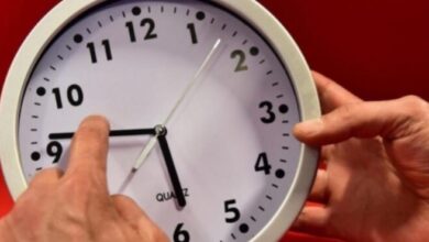 20-ألف-مواطن-يطالبون-بالعودة-إلى-الساعة-القانونية