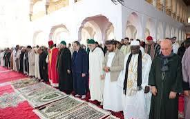 توتر-داخل-مسجد-بمداغ.-اتهامات-بتعطيل-الجمعة-تفجر-الجدل