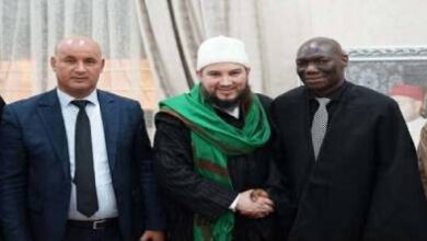 الدبلوماسية-الروحية.-زيارة-القائم-بأعمال-سفارة-جنوب-إفريقيا-للزاوية-القادرية-البودشيشية-بمداغ