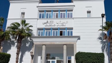 الناظور-تحتفي-بقدماء-مديري-المؤسسات-التعليمية-في-لقاء-تكريمي-بالمركب-الثقافي