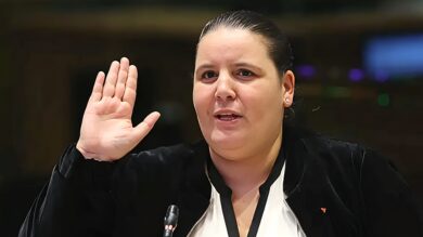 خلاف-بشأن-الصحراء-المغربية-يدفع-نائبة-للانسحاب-من-حزب-العمال-البلجيكي