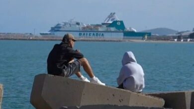 راب-من-قلب-مليلية:-شاب-مغربي-يوثق-معاناة-القاصرين-المهاجرين-في-أغنية-“بني-أنصار”