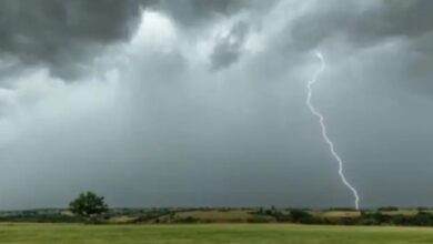 نشرة-إنذارية-تحذر-من-زخات-رعدية-قوية-بالناظور-ومناطق-أخرى-بالمملكة