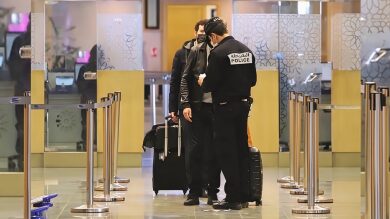توقيف-فرنسي-جزائري-بمطار-البيضاء-مبحوث-عنه-عبر-“الإنتربول”