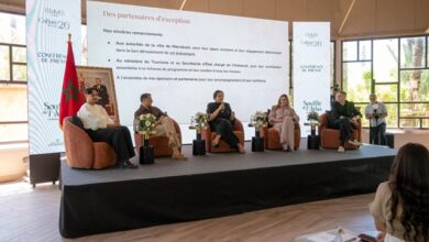 أسبوع-القفطان-2026-يكرم-جيل-الإبداع-الصاعد-من-خلال-عرض-المواهب-الشابة
