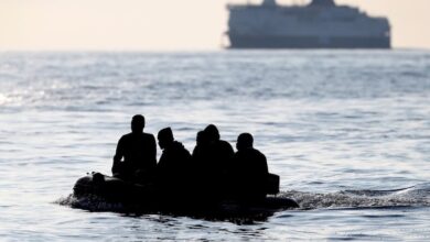 ماليزيا-تبحث-عن-14-مفقودا-على-إثر-انقلاب-قارب-للمهاجرين