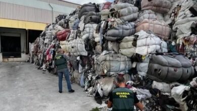 إسبانيا-تحيل-متهمين-للمحاكمة-في-ملف-تهريب-1.800-طن-من-النفايات-النسيجية-القادمة-من-المغرب