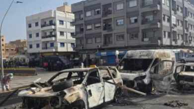 توقيف-مشتبه-فيه-بإحراق-سيارة-عمومية-خلال-أحداث-الشغب-بمحيط-معبر-مليلية