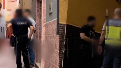 مقتل-شاب-مغربي-داخل-منزل-بسبتة.-الشرطة-توقف-سيدة-وتبحث-عن-سلاح-الجريمة