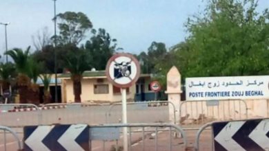 بينهم-أشخاص-من-الناظور.-الجزائر-تسلم-33-مغربيا-عبر-معبر-“زوج-بغال”
